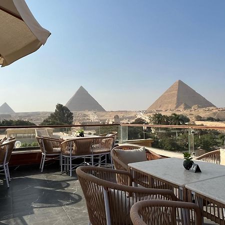 Shadow Pyramids Suites And Jacuzzi Kafrat al Jabal Exterior photo