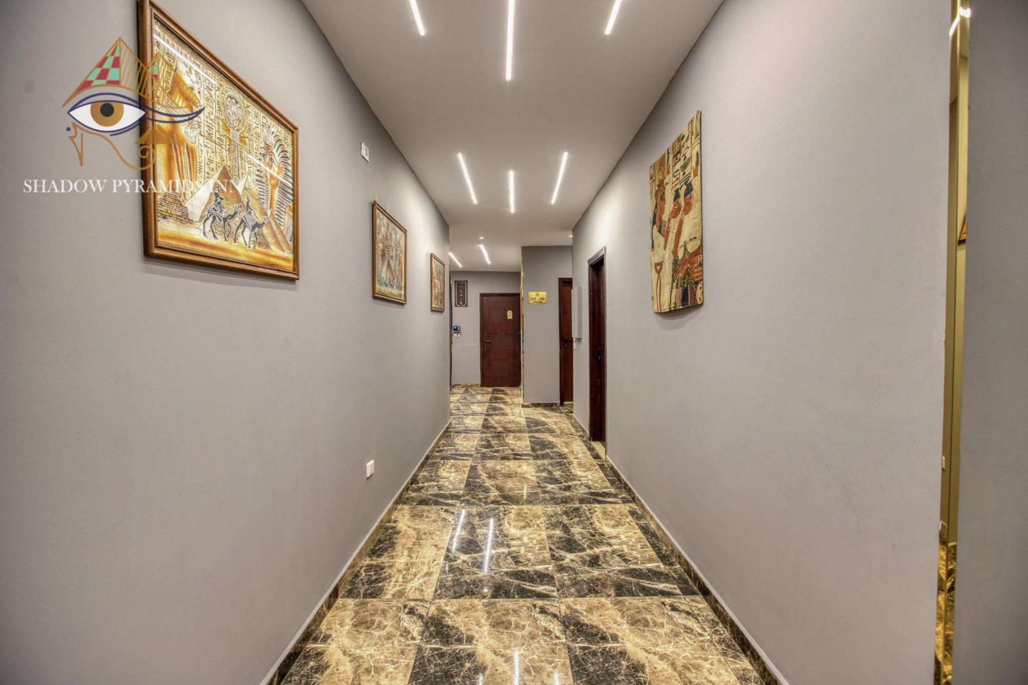 Shadow Pyramids Suites And Jacuzzi Kafrat al Jabal Exterior photo