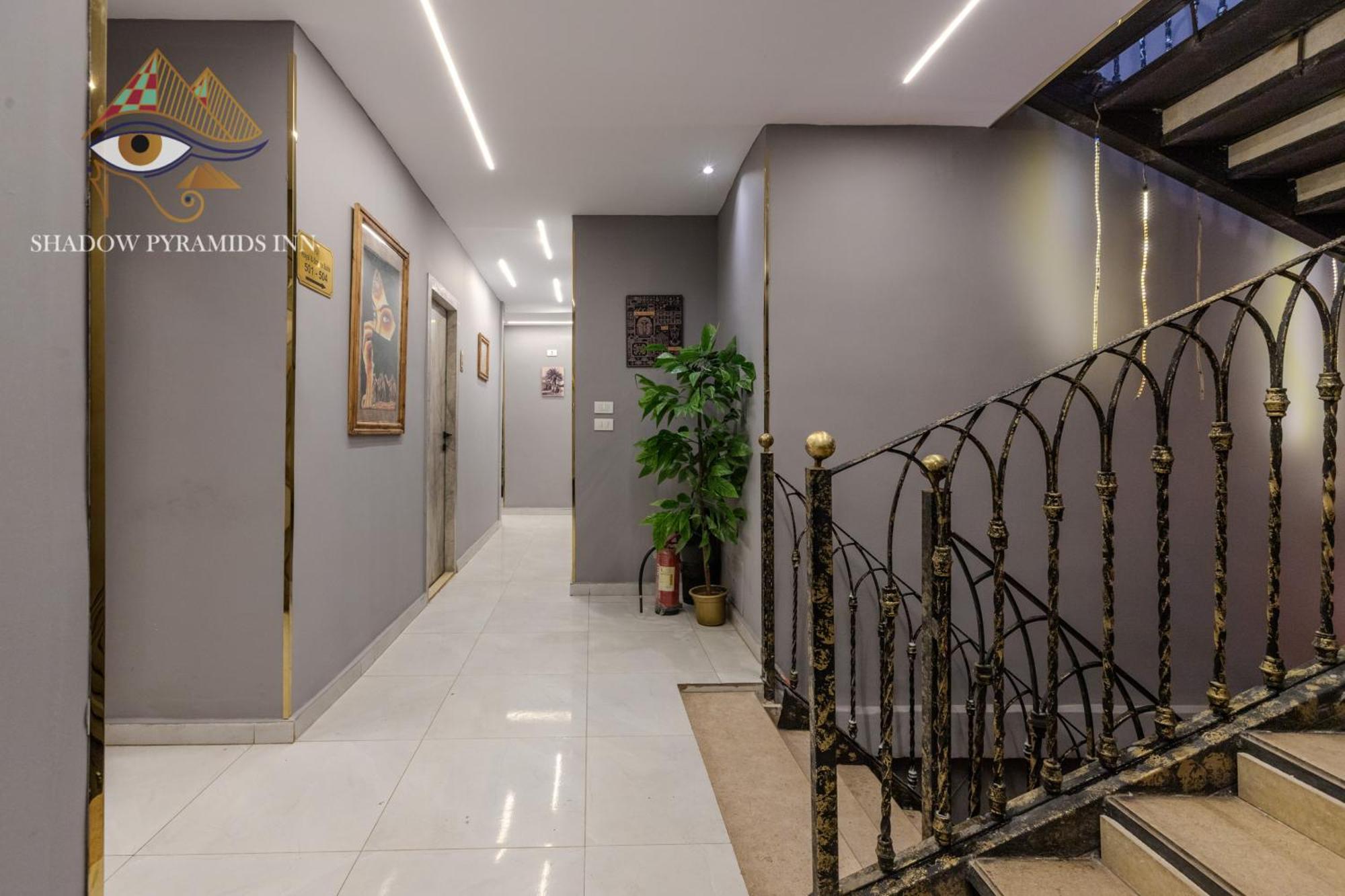 Shadow Pyramids Suites And Jacuzzi Kafrat al Jabal Exterior photo