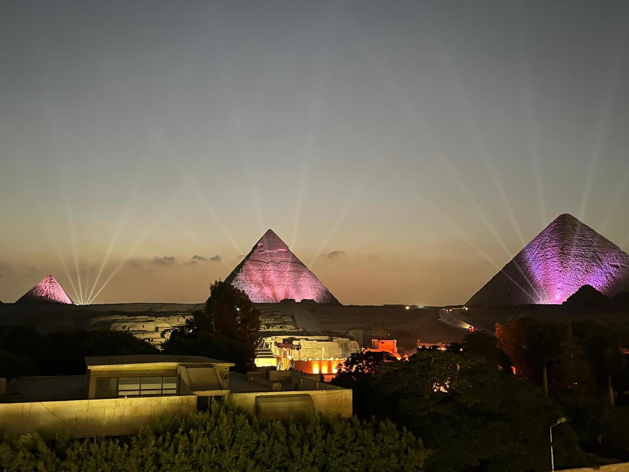 Shadow Pyramids Suites And Jacuzzi Kafrat al Jabal Exterior photo